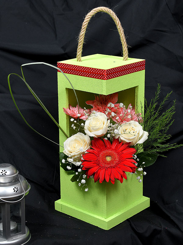 Madame Cvećara | Cveće u zelenoj kutiji 1